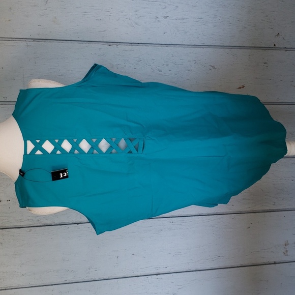 Cruel Denim Teal Cut Out Back Sleeveless Top Teal Button Tank Top - Picture 2 of 13